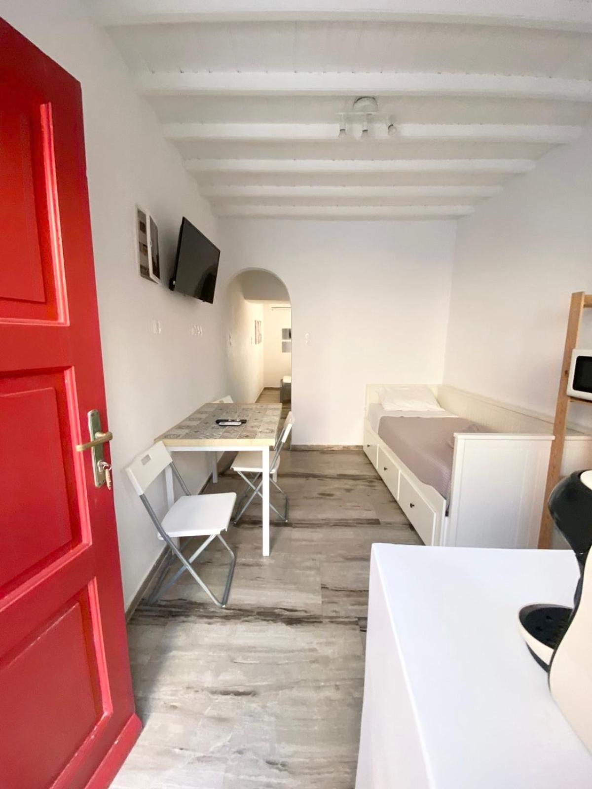 Appartement Elenitas Town House With Balcony And Sea View à Mykonos Town Extérieur photo