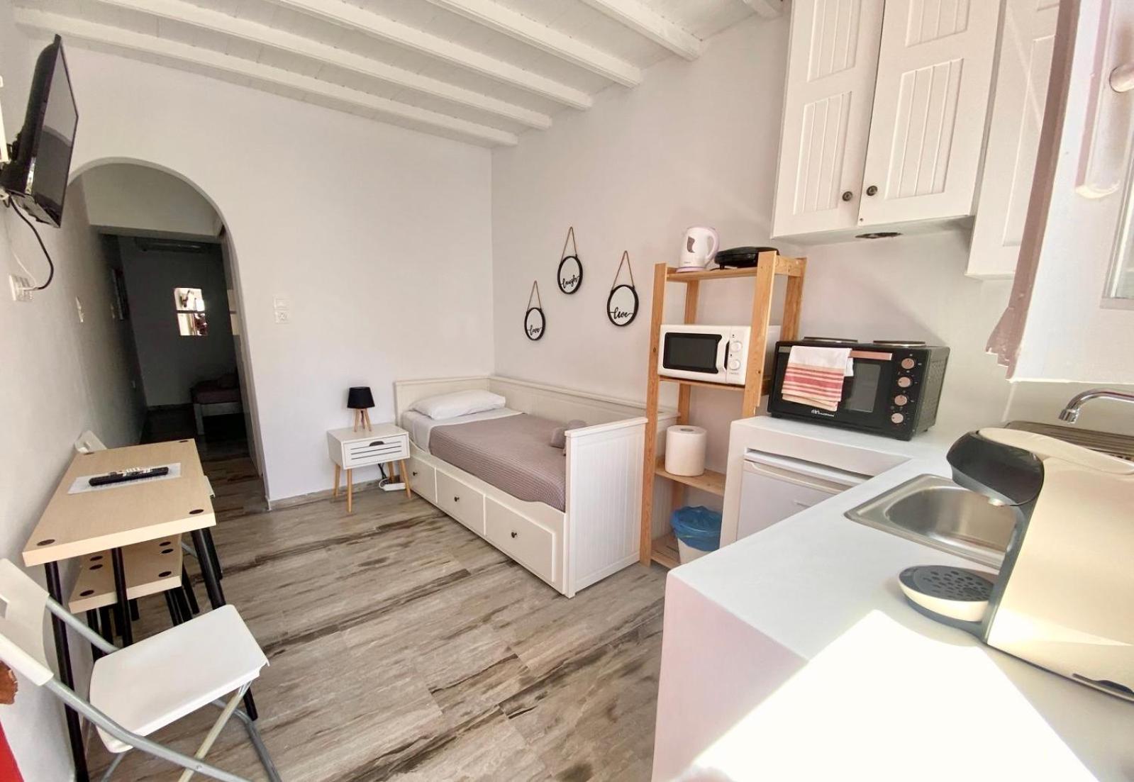 Appartement Elenitas Town House With Balcony And Sea View à Mykonos Town Extérieur photo